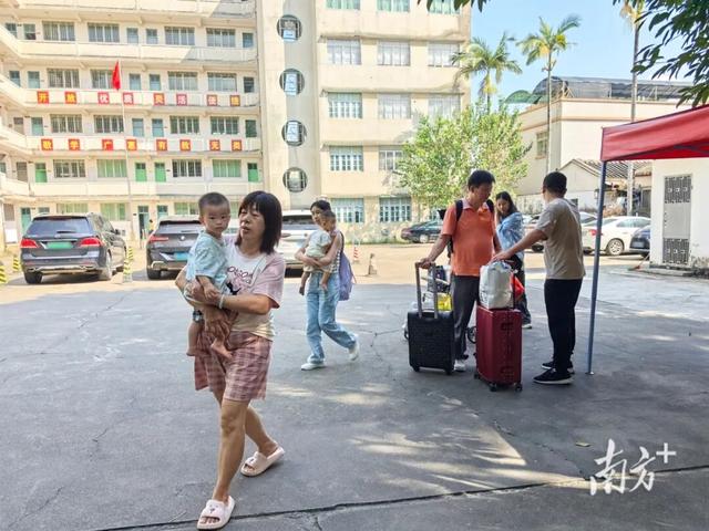 假期第一天，广东最火的景点之一出现了