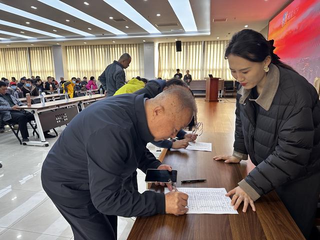 滨州康辉举办“环游南国”暖冬之旅推荐会 爆款线路引热议