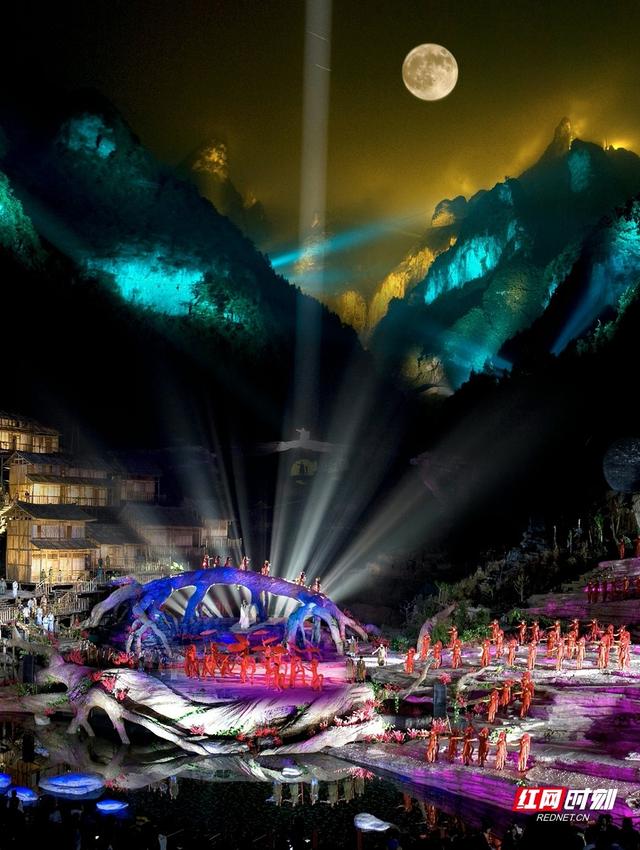 中秋夜的张家界：“月夜奇观”美到出圈！
