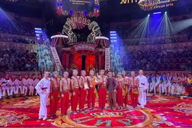 喜报！《坛三彩》获圣彼得堡第四届“无国界”国际马戏节银奖图片