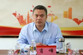 被实名举报出轨他人妻子，海南一县委副书记落马图片