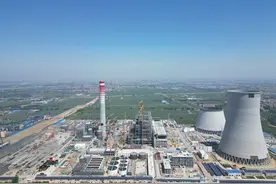 用坚守诠释“铁军精神”——电建核电公司职工“五一”坚守岗位侧记图片