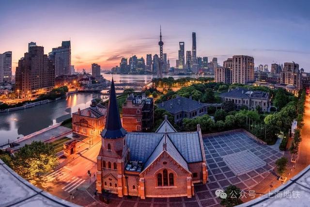 轻松游上海，快收下这份搭地铁畅玩外滩全攻略！