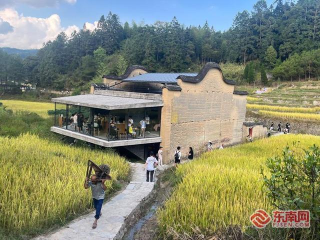 漫游福建：这一站，书店！