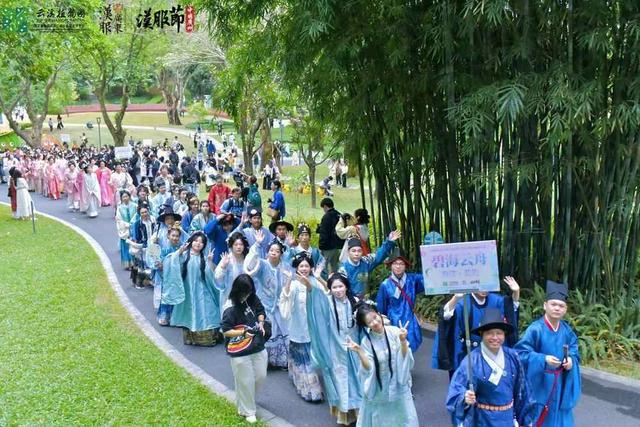当汉服盛宴遇见岭南暖冬，云溪植物园上演国风雅集