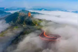 国庆假期不想“人从众” 留在成都也能get“醉”美日出 尽享城市“森”呼吸图片