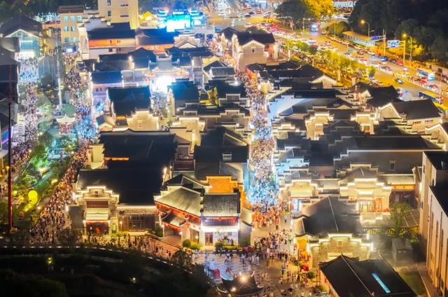 解锁城市新场景：漫步民主街，感悟荆门人文风韵