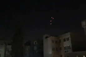 伊朗首都附近传出爆炸声图片