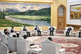 （时政）王沪宁会见中国基督教第十一次代表会议代表图片