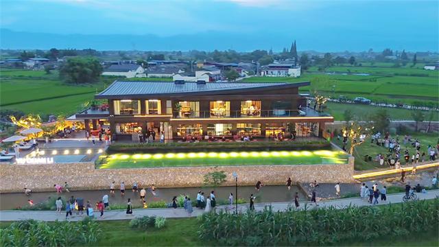 四川绵竹：正将“诗与远方”的美好愿景化为可触可感的日常体验