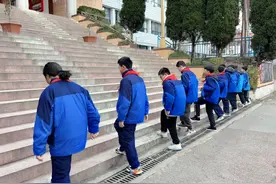 让学生身上有汗，眼里有光——“每天一节体育课”的贵州观察图片