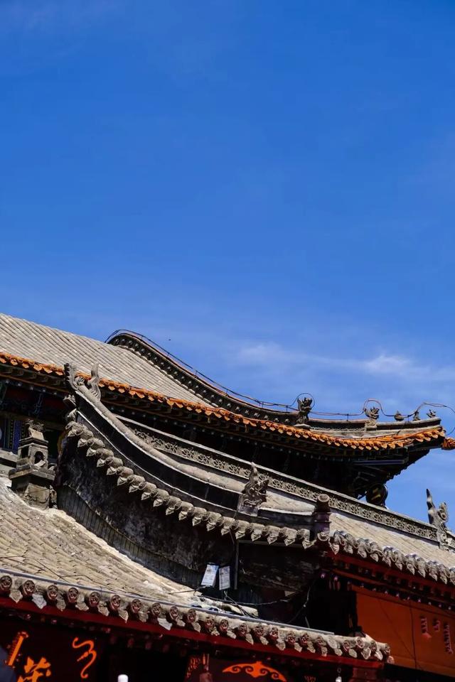 假期去哪玩？这本《呼和浩特旅行玩法指南》请查收！