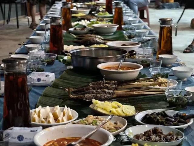 藏在桂北深山里的秘境！杆洞乡三天两夜， 梯田、草原、苗寨旅游打卡