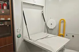 三胞胎坐高铁买“挂票”走红！网友：这票怎么买？为大家一一解读！图片