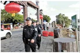 驻守在千年渔港的平安“灯塔”图片
