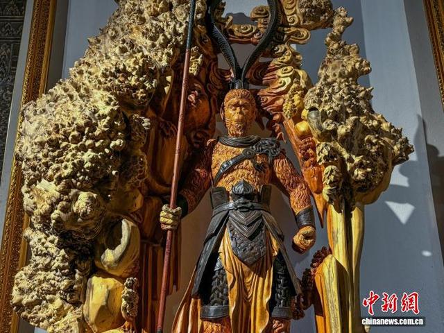 老挝艺术博物馆：“朽木”赋新生 展现老挝历史文化