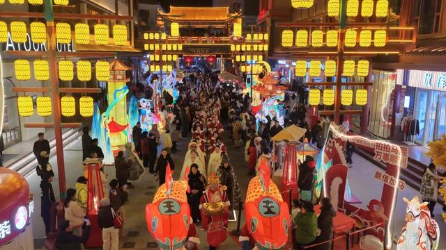 敦煌： 文化年味“火”出圈   接待游客超80万人次