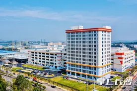 “极简审批”助东鹏饮料实现3个月“拿地即开工”丨发扬拼搏精神 决战决胜全年图片