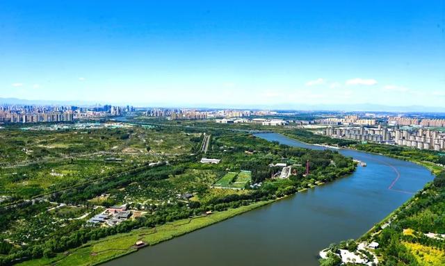 副中心30个公园变身“清凉秘境”！游船、浅滩、亲水乐园全都有