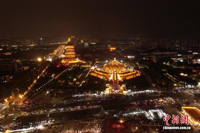 河南洛阳暑期夜游热