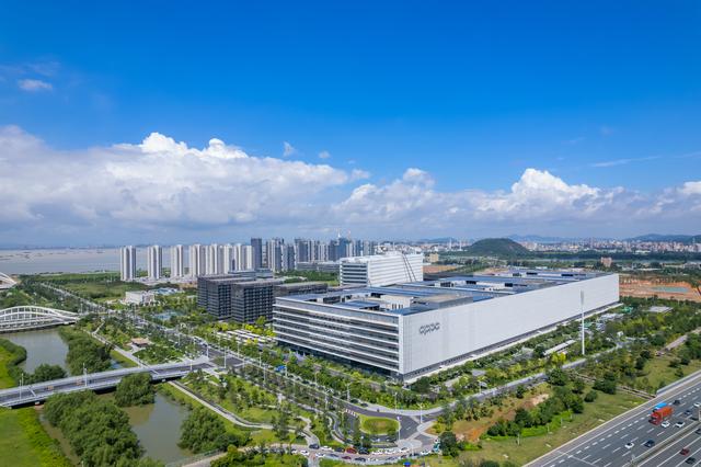AI赋能、资源汇聚！“创客广东”大赛颁奖仪式在滨海湾举办
