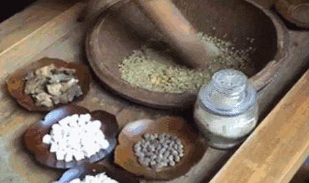 非遗唱主角 古城更热闹