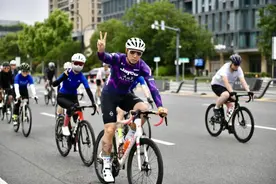 菲诺椰子水营养素饮料，健康助力2025环桐乡自行车骑游大会图片