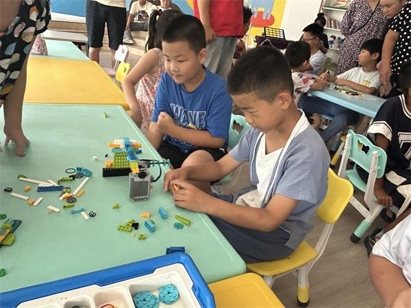 海天社区开展“智造未来”科普活动