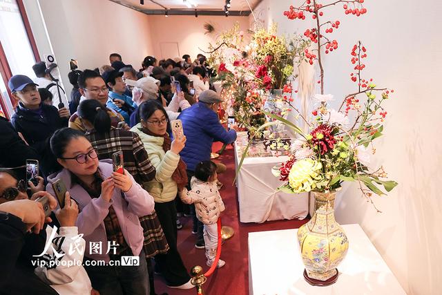 北京：北海公园菊花盛开