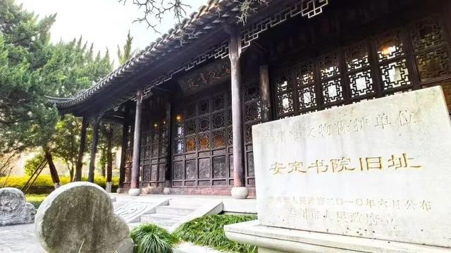苏H淮安“拍了拍”苏M泰州，说……