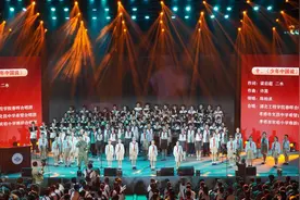 孝感：大中小学同唱《少年中国说》共绘育人同心圆图片