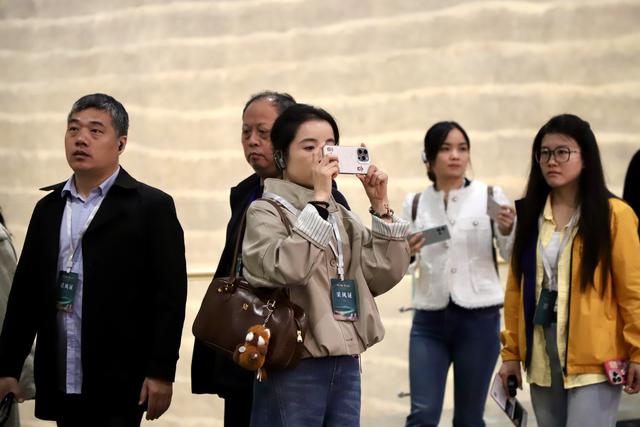 何以中国 黄河安澜丨秋天来三门峡看什么？一河一坝一城山水