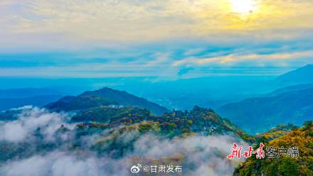 崆峒山进入秋景最佳观赏期