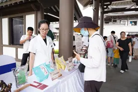 “西关正骨”也非遗，“骨”韵流芳擦亮“西关名片”图片