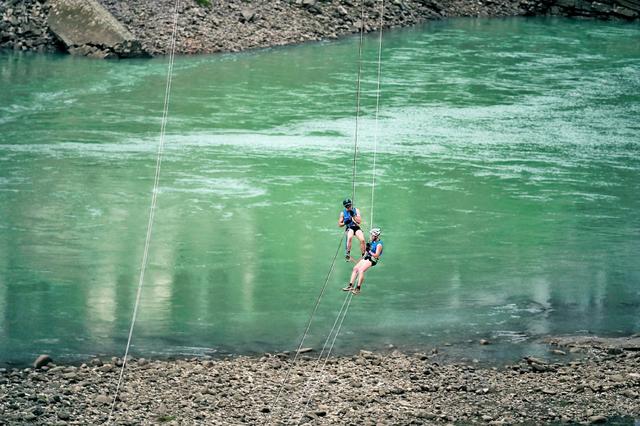 双城周刊｜武隆仙女山VS广元“大蜀道” 川渝建设高质量户外运动目的地