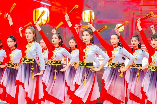 深度融合新疆文旅产业，环塔品牌凸显长期赋能效应