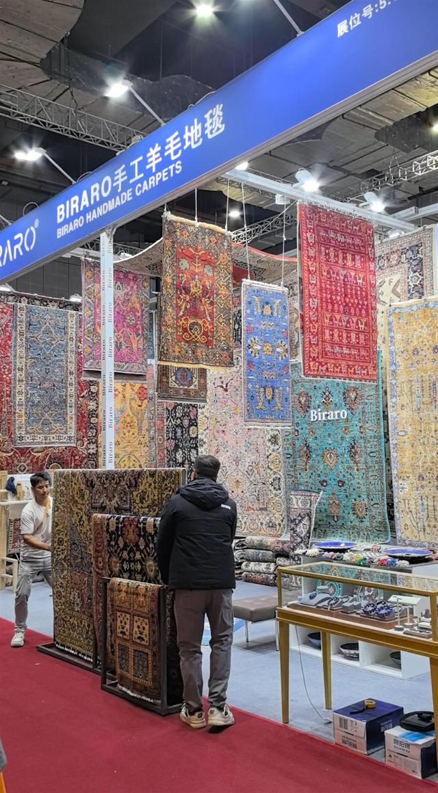 第八届进博会规模再创新高，“全勤生”与“新面孔”共同逐梦开放大市场