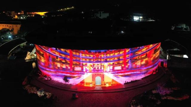 百场非遗大戏！龙岩永定土楼的中秋国庆打开方式→