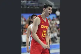 崔永熙给年轻球员树起了一个标杆图片