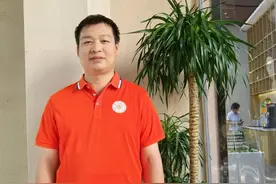 “浴”成其美！王磊磊：专业助浴让失能老人生活更清爽|养老“上新”1图片