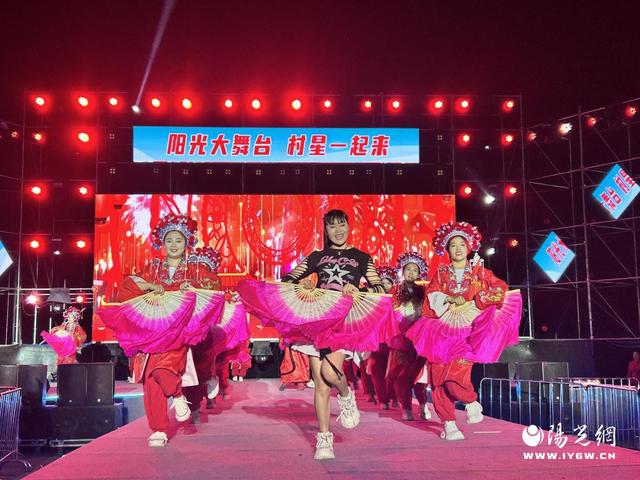 “清爽榆林”燃爆夏日！青云镇全域旅游破圈 阳光报搭台让“村星”闪耀