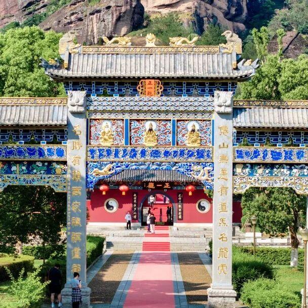 来了来了！龙虎山景点朋友圈第二季，比上一季更会“发”了！