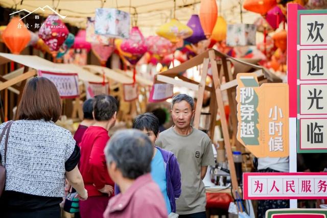 家门口的烟火气 | 松江仓城变形记：六百年漕运码头变身都市烟火新聚点
