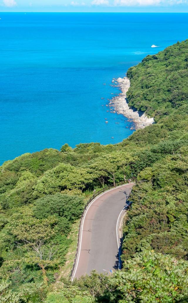 都在拍都在晒！最近，“舟山顶流”刷屏了