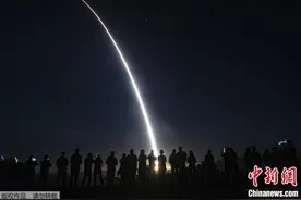 外媒：美国试射“民兵3”洲际弹道导弹图片