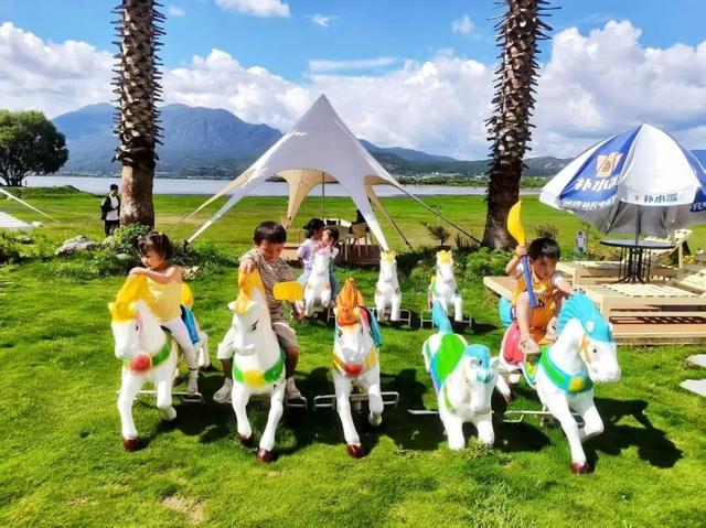 值得去！拉市海边有个宝藏公园