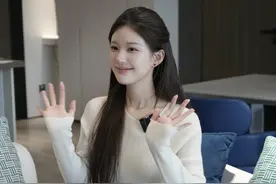 赵露思病后复工，谈抑郁症病情：我已经成功地爬起来了图片