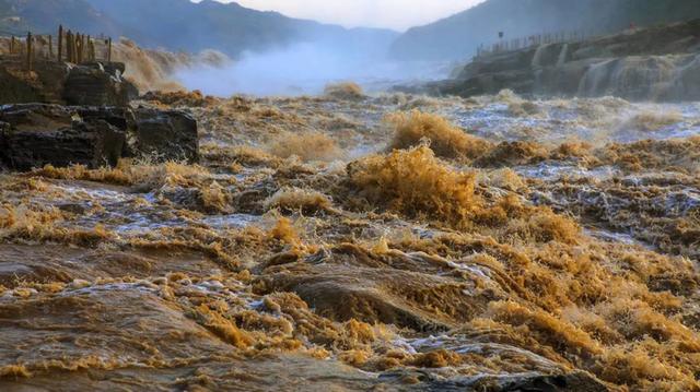 来山西，将黄河一号旅游公路的秋色尽收眼底