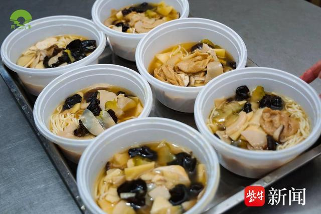 同里钟声里有着百年承诺，你的新年第一声钟声想献给___？