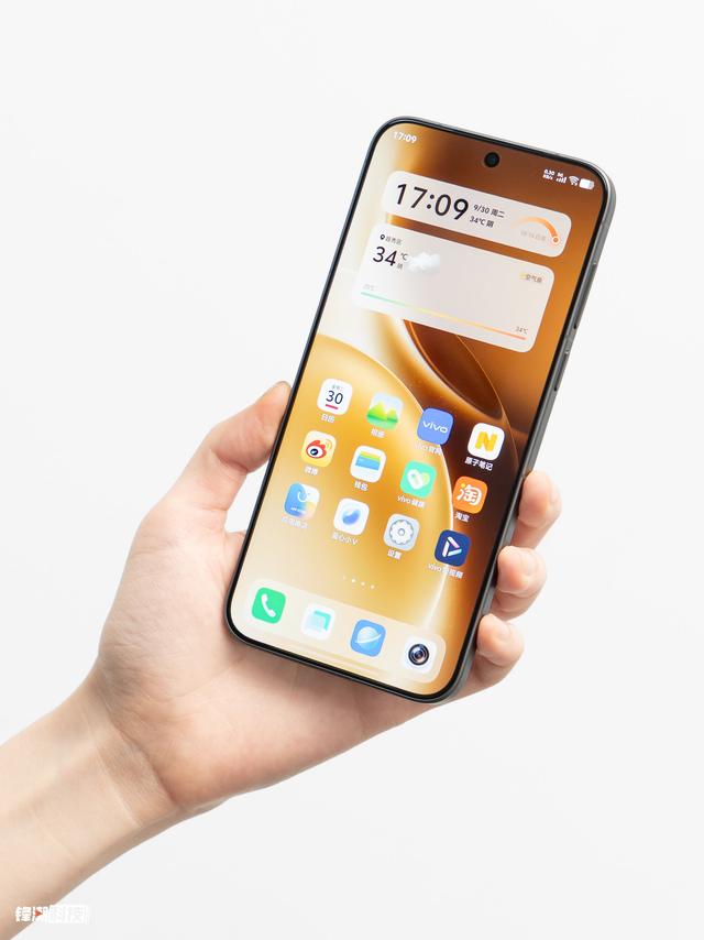 vivo X300 Pro图赏：外观审美在线，影像依旧霸道